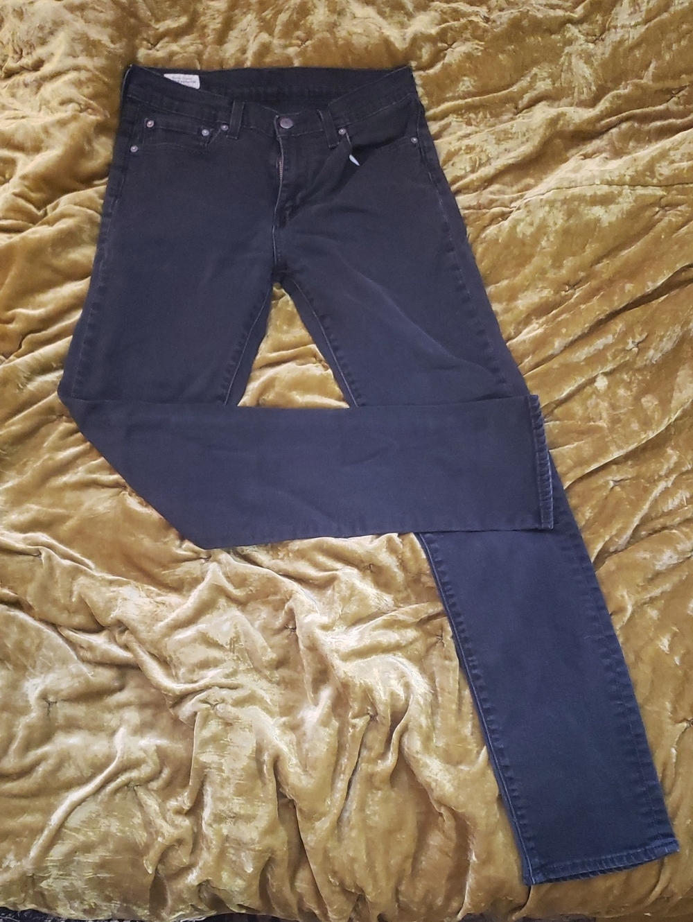 Levi's 511 Men's Slim Straight Jeans in Black